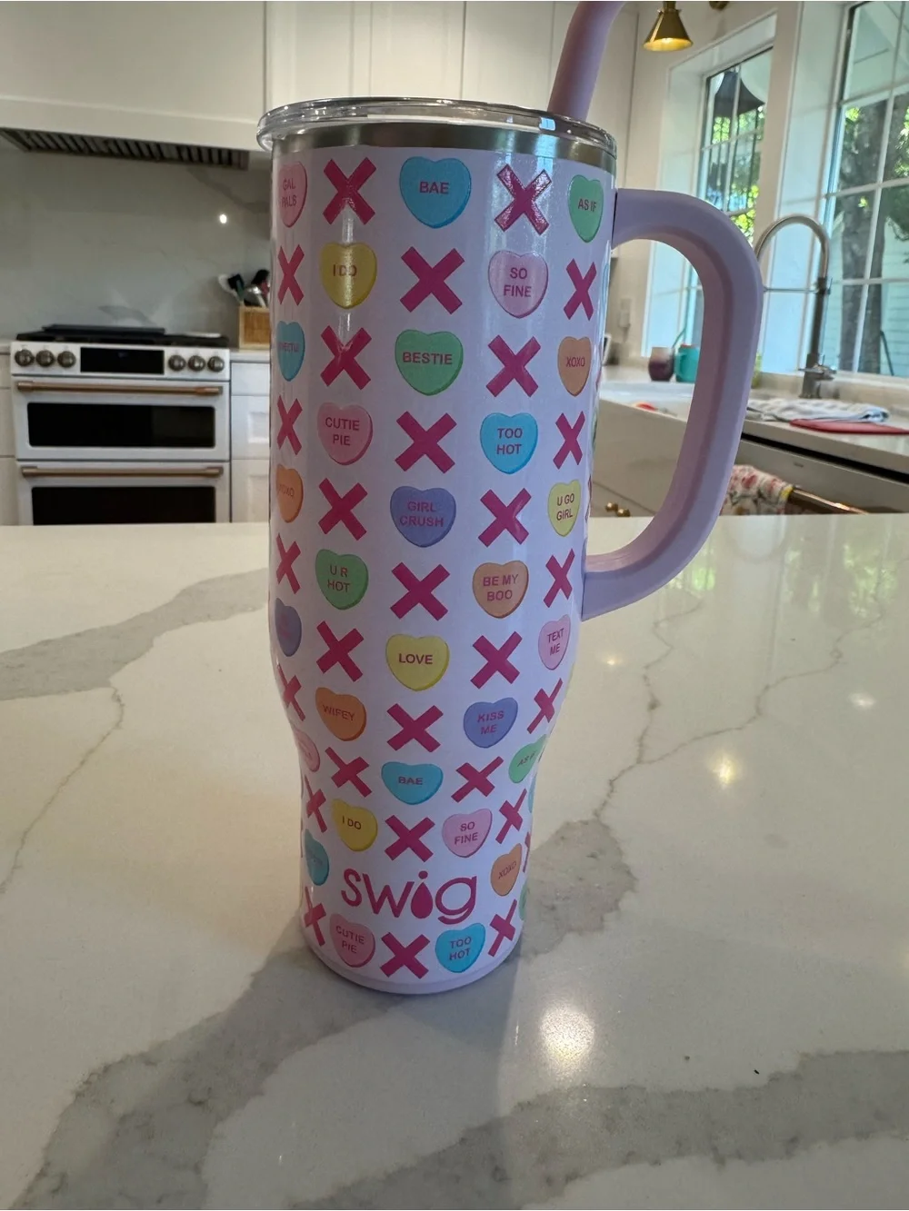 SWIG BE MINE 30 ounce Tumbler. 💗